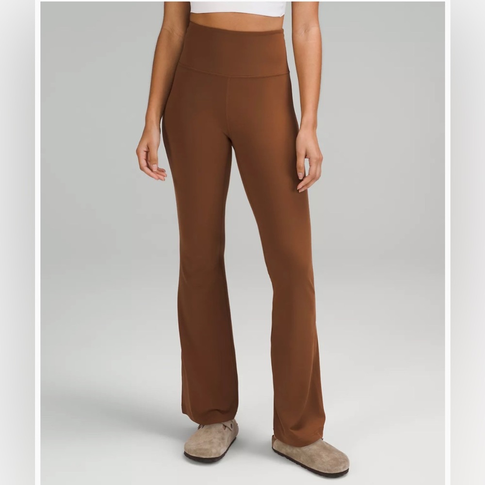 Lululemon NWT Groove Pant SHR Flare Nulu
